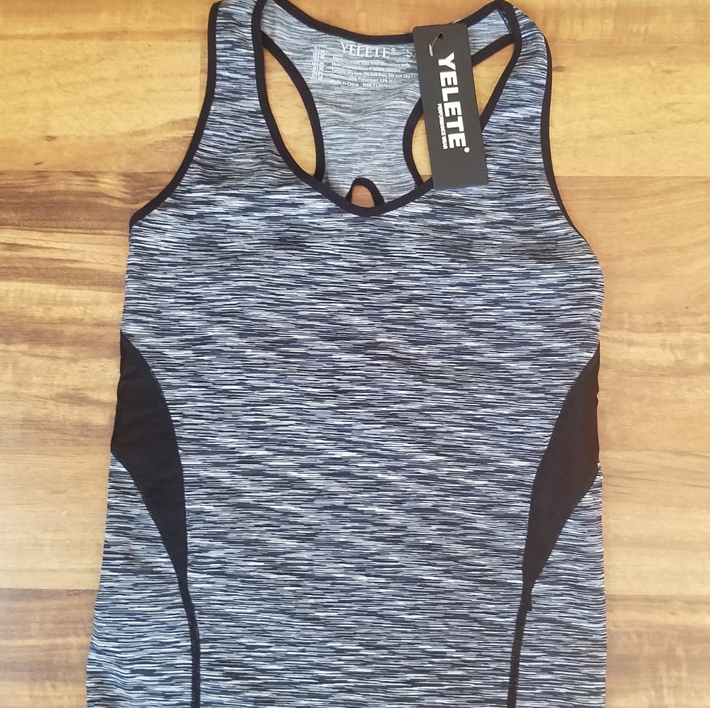 Yelete Workout 2 PC Set Purchased From Filly Flair New!